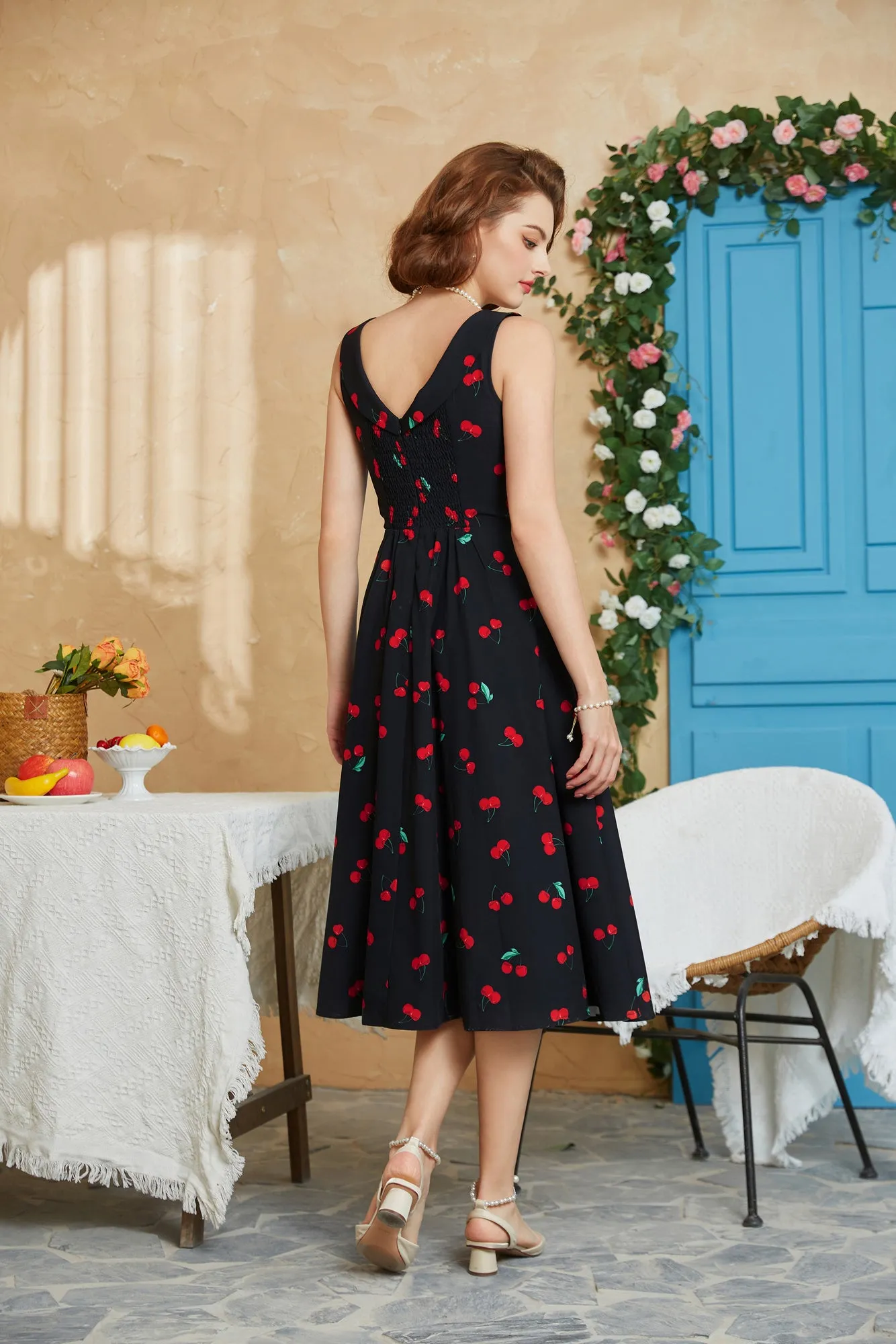 1950s Vintage Cocktail Swing Dresses Summer Square Neck Sleeveless A-Line Midi Dress with Pockets