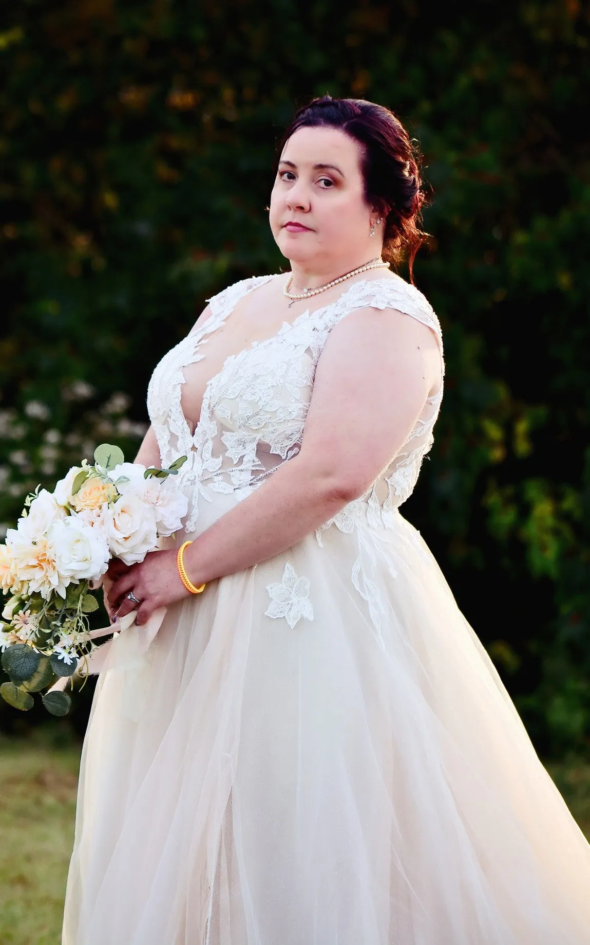 A-Line Lace Bohemian Wedding Dress With Appliques And Plunging Neckline-716577