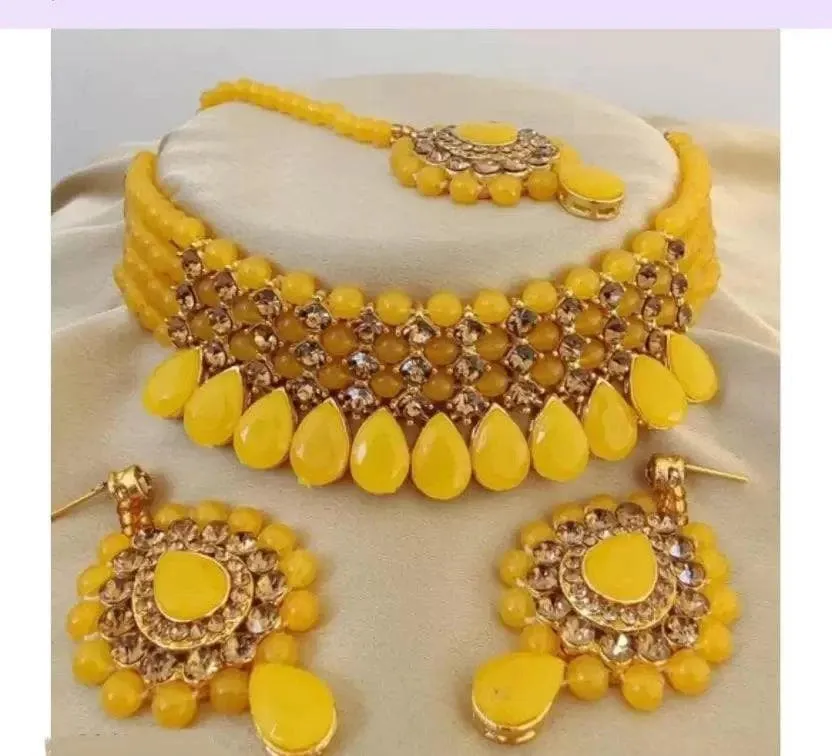 Alloy yellow, gold Jewel set | MANATH