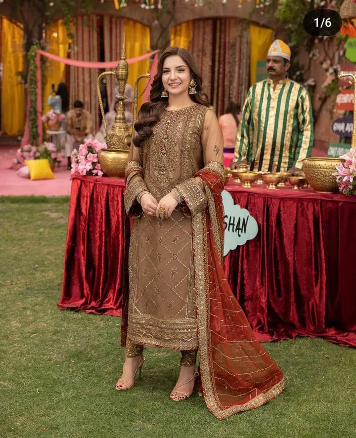 Asim Jofa Chiffon Suit