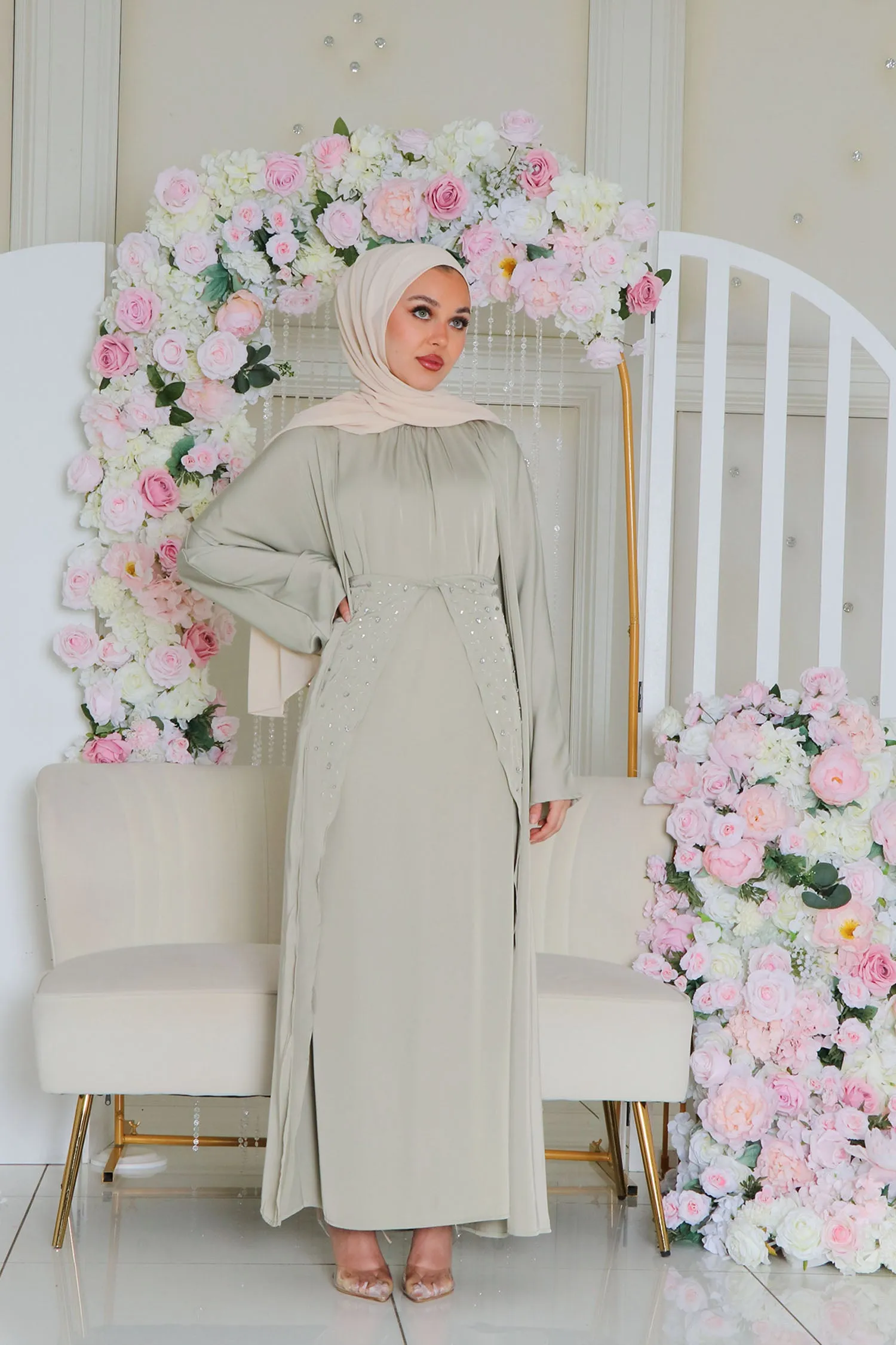 Aurora Beaded Tie Abaya Set- Light Sage