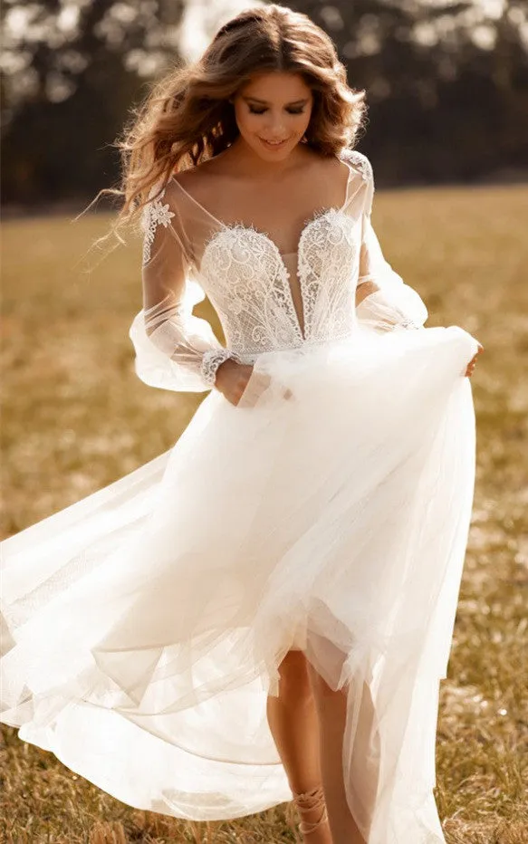 Bohemian A-Line Tulle Plunging Neckline Wedding Dress with Appliques-716424