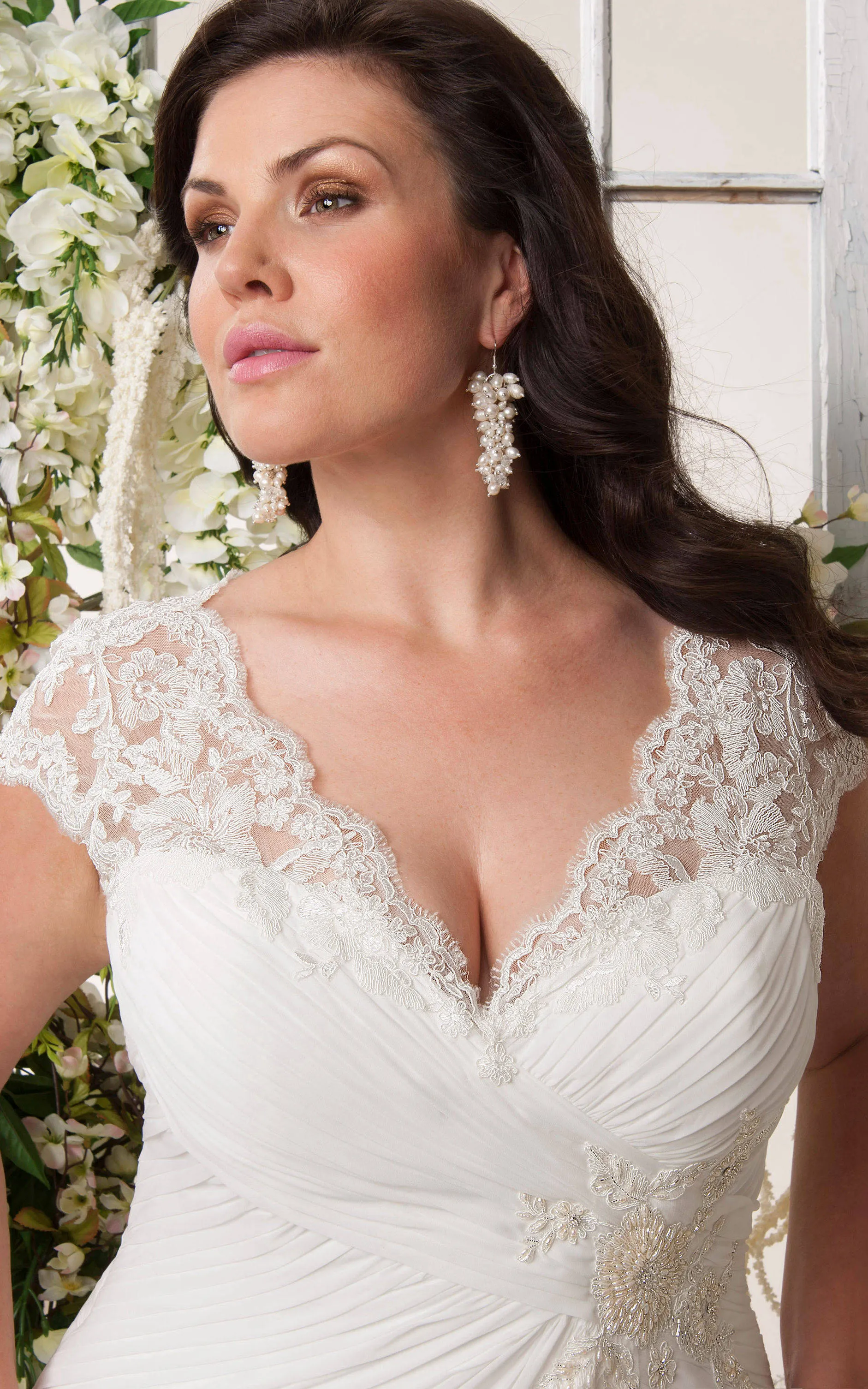 Cap-sleeve Lace Chiffon Floor-length plus size wedding dress With Criss cross-708464