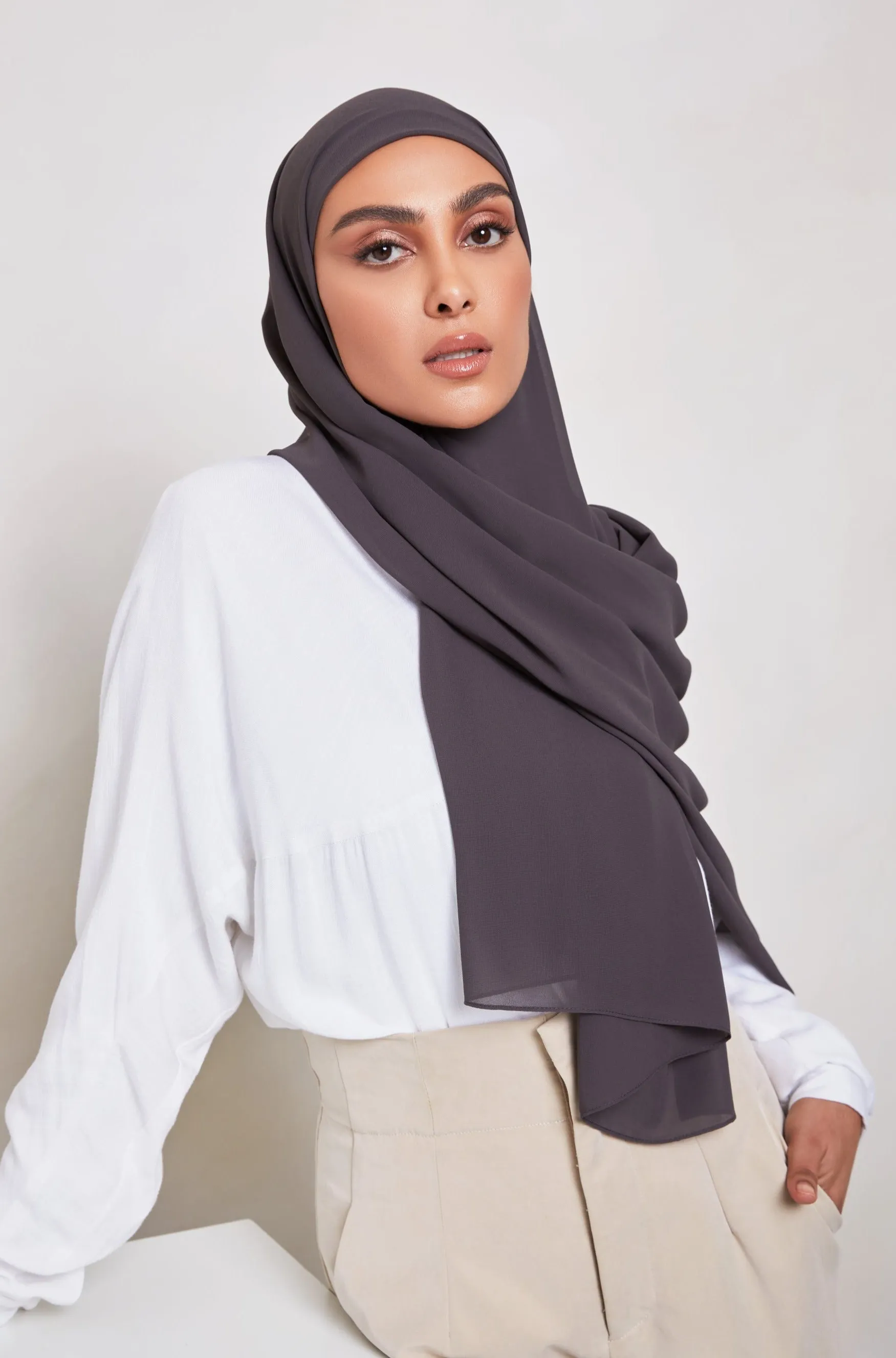 Chiffon LITE Hijab - Willow