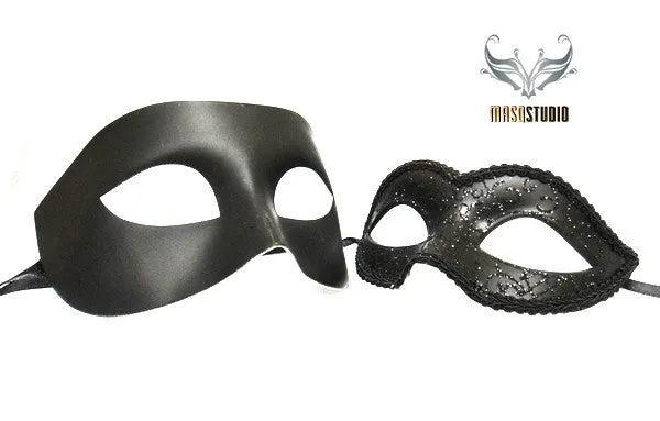 Classic Venetian Couple Black Masquerade Mask Set B