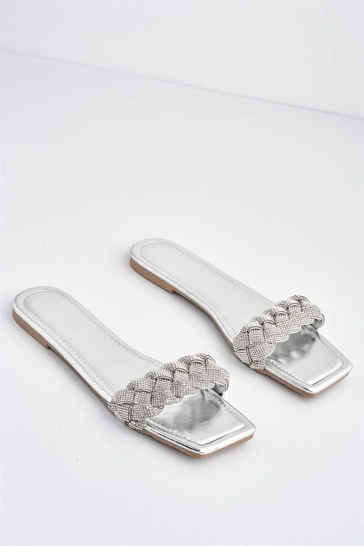 Eleah Diamante Flat in Silver