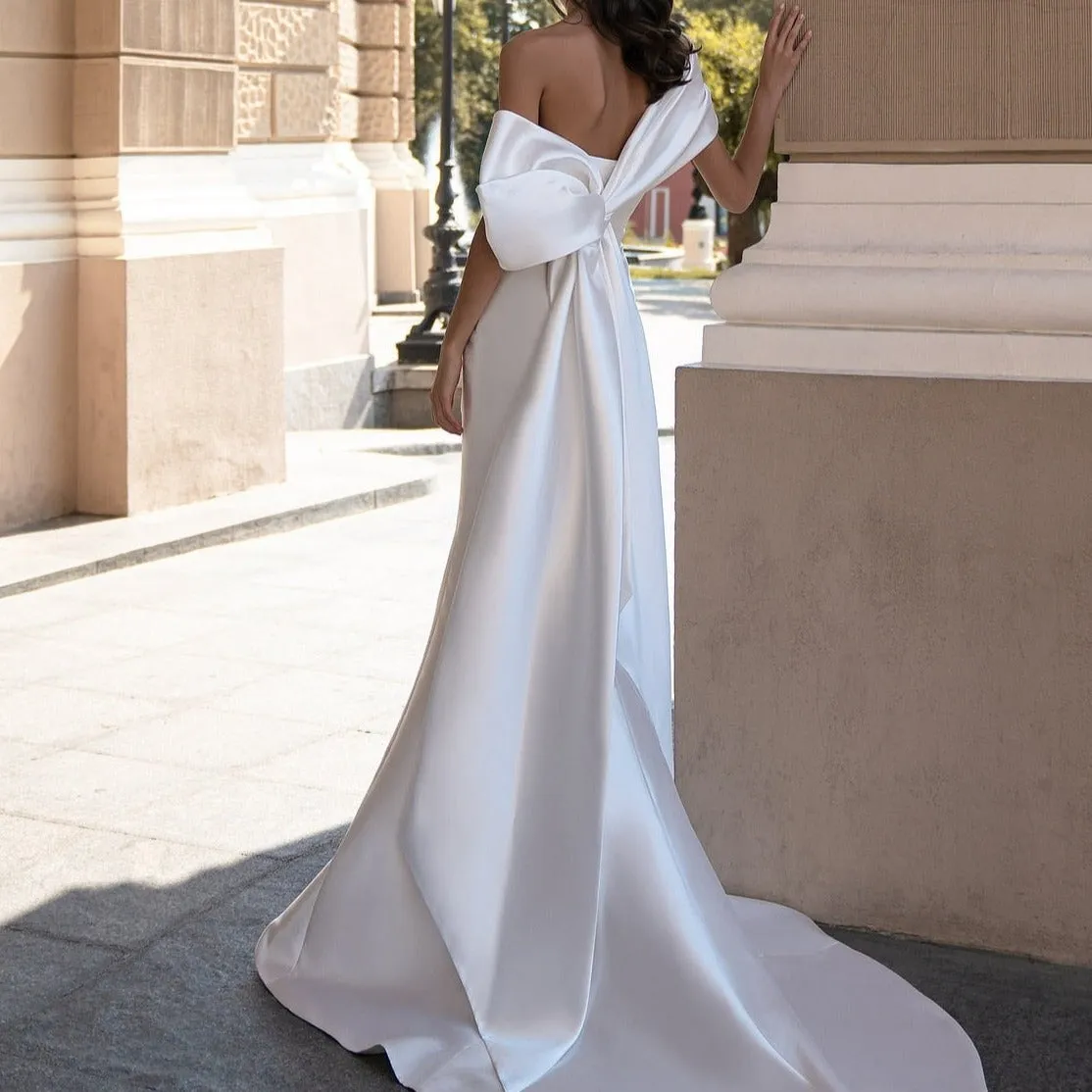 Elegance Classic Bridal Gown