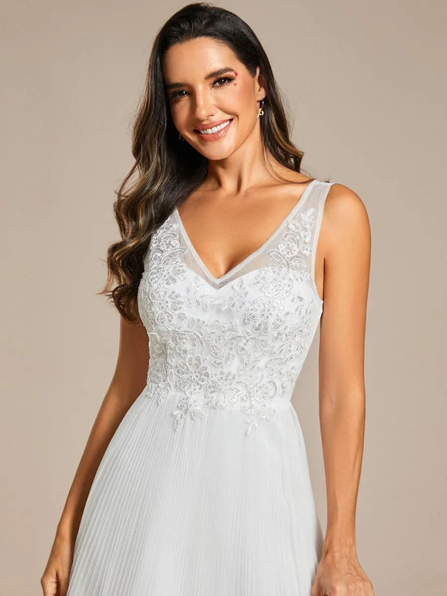 Exquisite Applique Embroidery Bodice Sleeveless A-Line Tulle Evening Dress