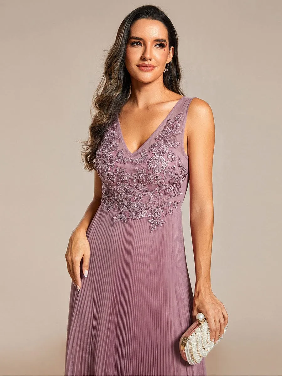 Exquisite Applique Embroidery Bodice Sleeveless A-Line Tulle Evening Dress