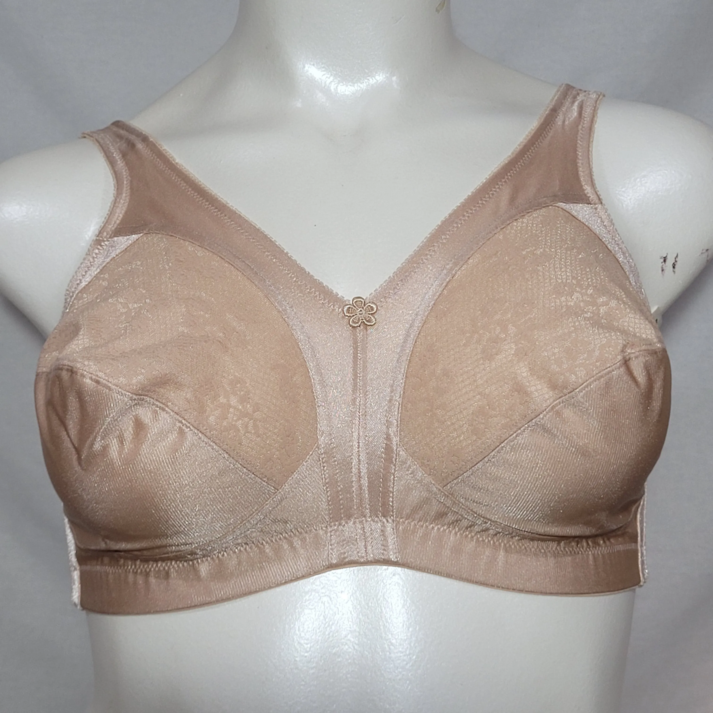 Exquisite Form 5100548 548 Fully Floral Lace Wire Free Bra 38C Nude NWOT