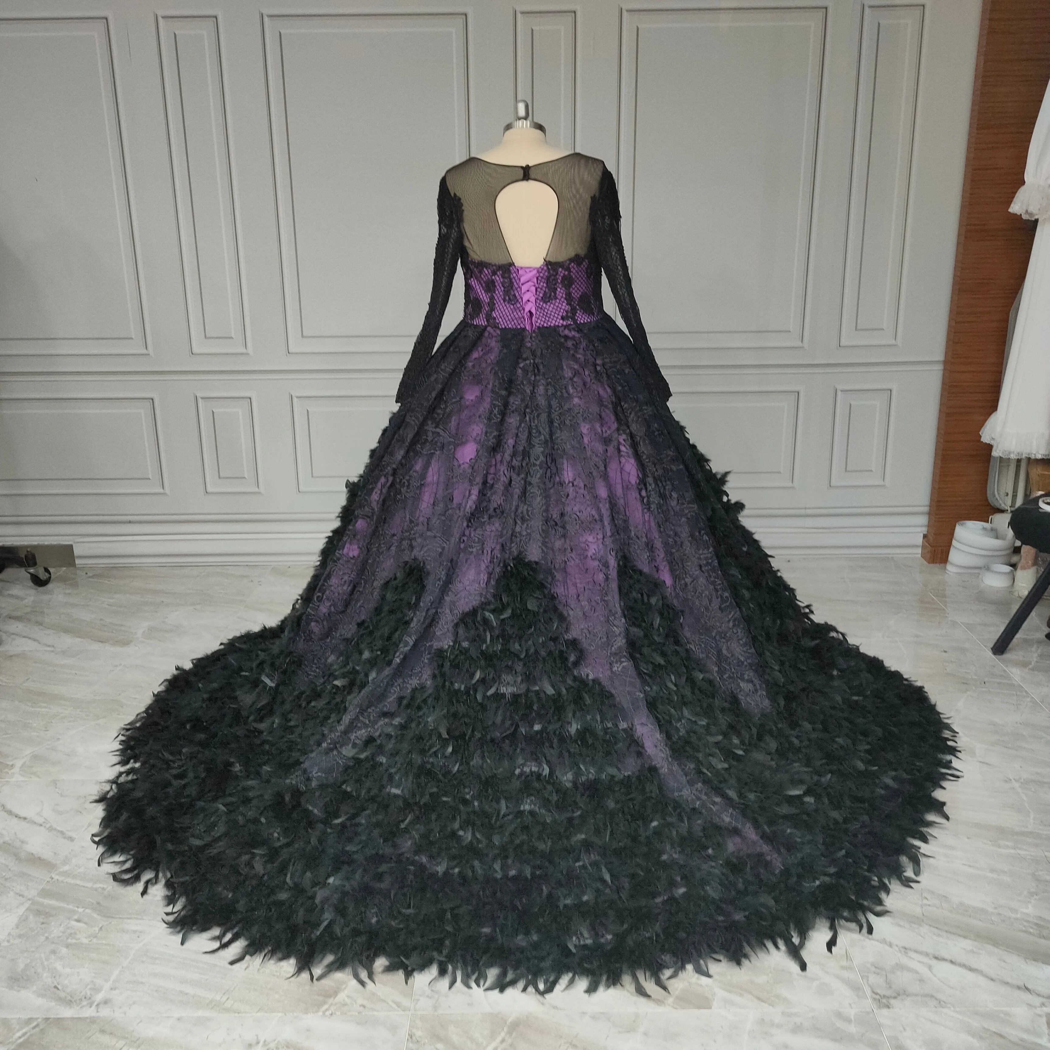 Luxury Ball Gown Wedding Dress