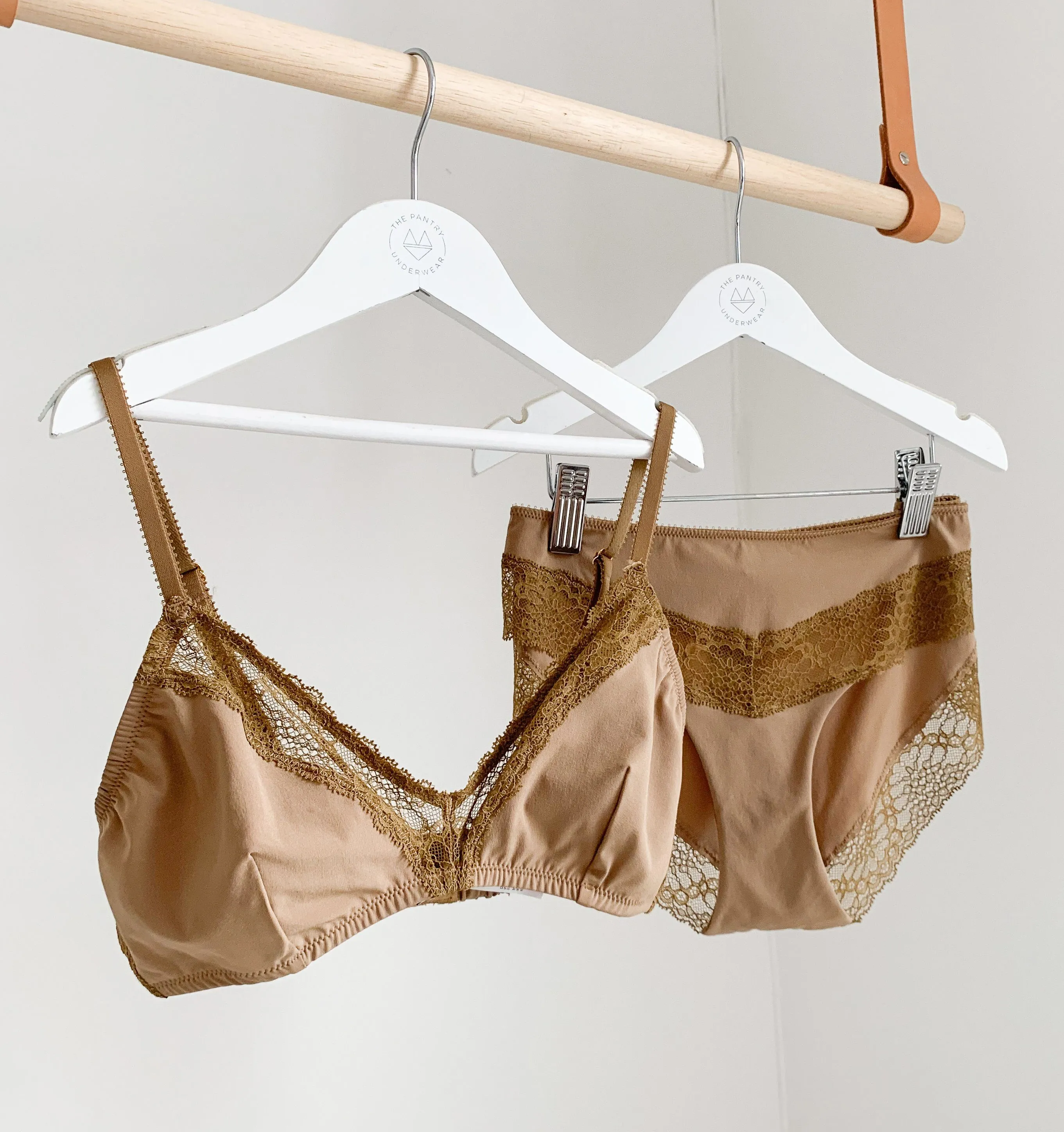 Microfibre & lace brief [Caramel]