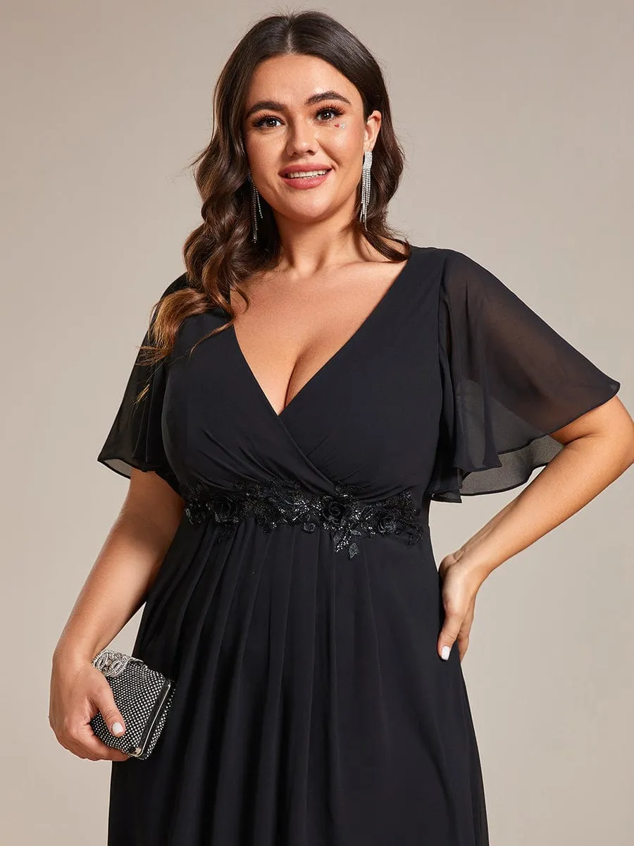 Plus Size Elegant Short Sleeves V-Neck Floral Applique Wedding Guest Dress