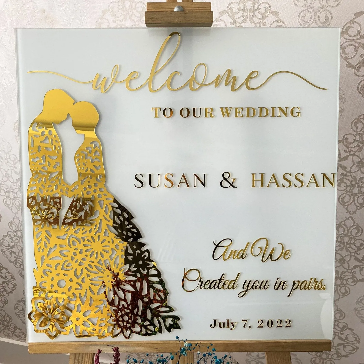 Surah Nebe Ayat 8 Wedding Welcome Sign, White Glass, Customizable